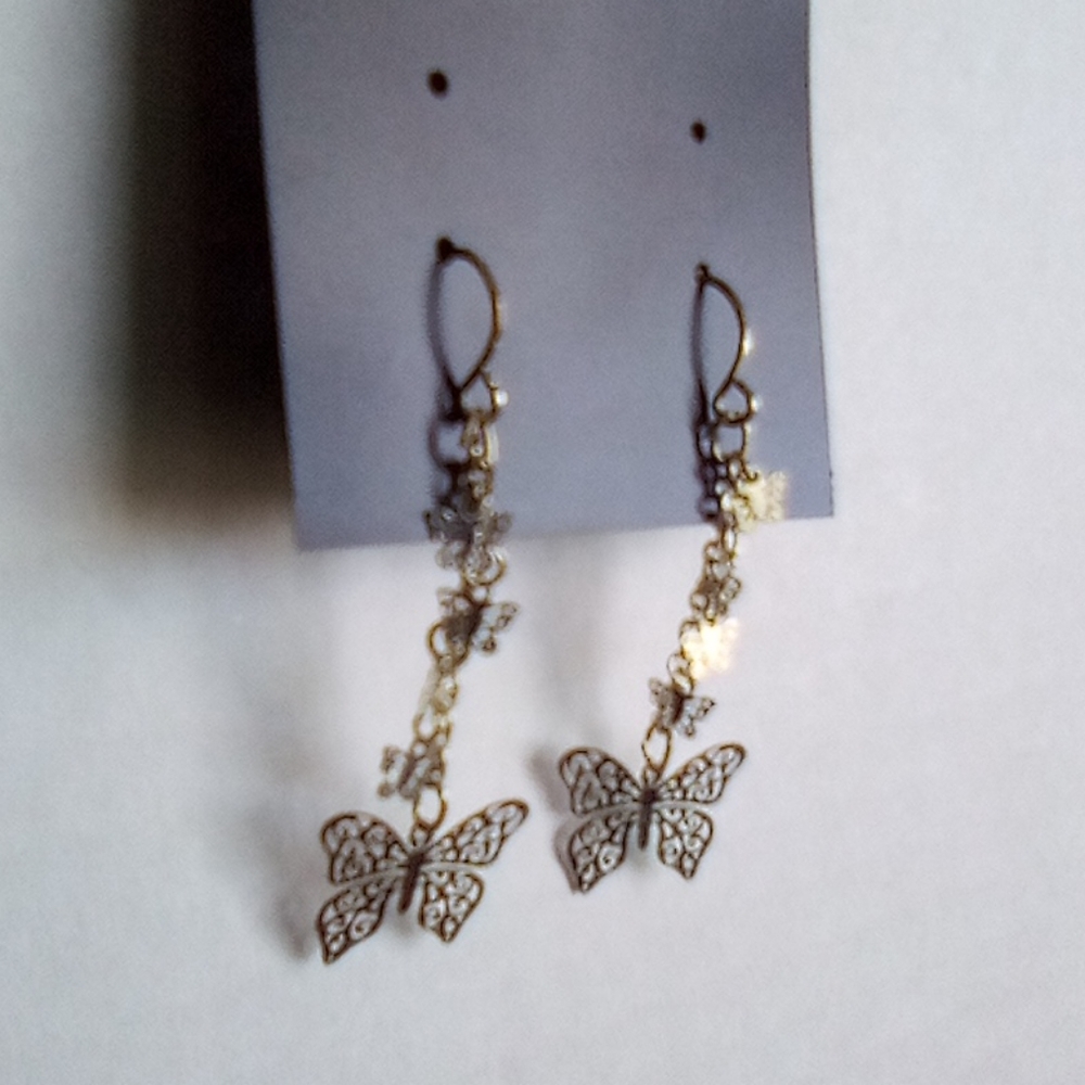 Earrings - Picture 4 of 4